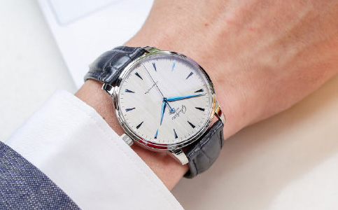 佛山格拉蘇蒂手表售后維修服務(wù)中心