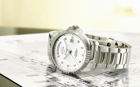 英納格手表保修期多久（英納格手表遇到表針不走的情況）