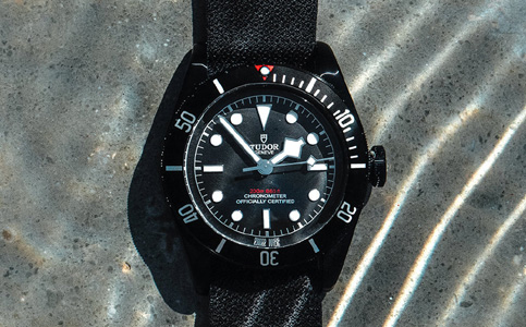 帝舵手表維修中心電話(解決帝舵表針變色的小技巧)