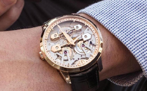 芝柏手表售后中心電話（芝柏表手表保養(yǎng)需要多長時(shí)間呢）